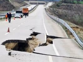 yol bitmeden çöktü