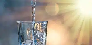 Gerçekten günde 2 litre su içmek gerekiyor mu? 2 litre su