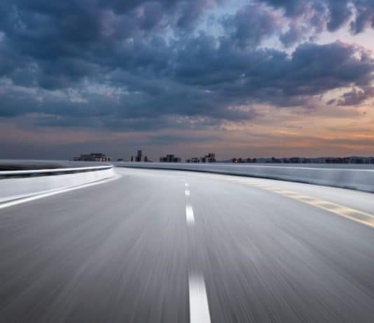 Direksiyon başında