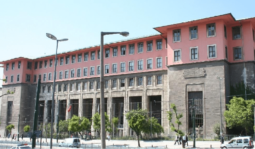 Edebiyat Fakültesi Binası