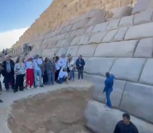 Mısır Piramitlerinin yenilenmesi