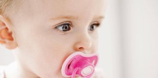 Bebeklerde emzik kullanımı