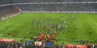 Trabzonspor Fenerbahçe müsabakası bir Türkiye futbolu fotoğrafıdır trabzonspor fenerbahçe