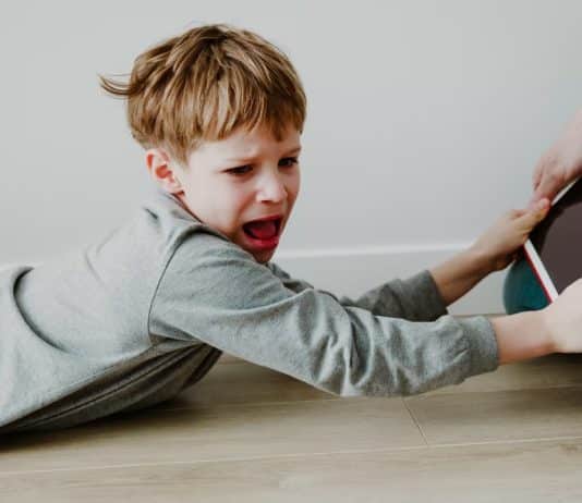 teknoloji bağımlısı çocuklar