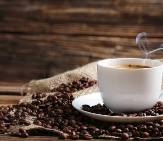 Karaciğer yağlanmasına kahve