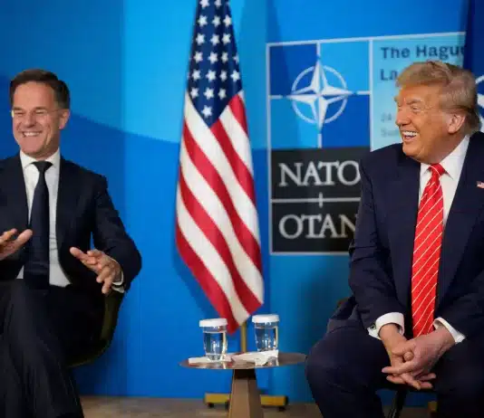 NATO Lahey Zirvesi