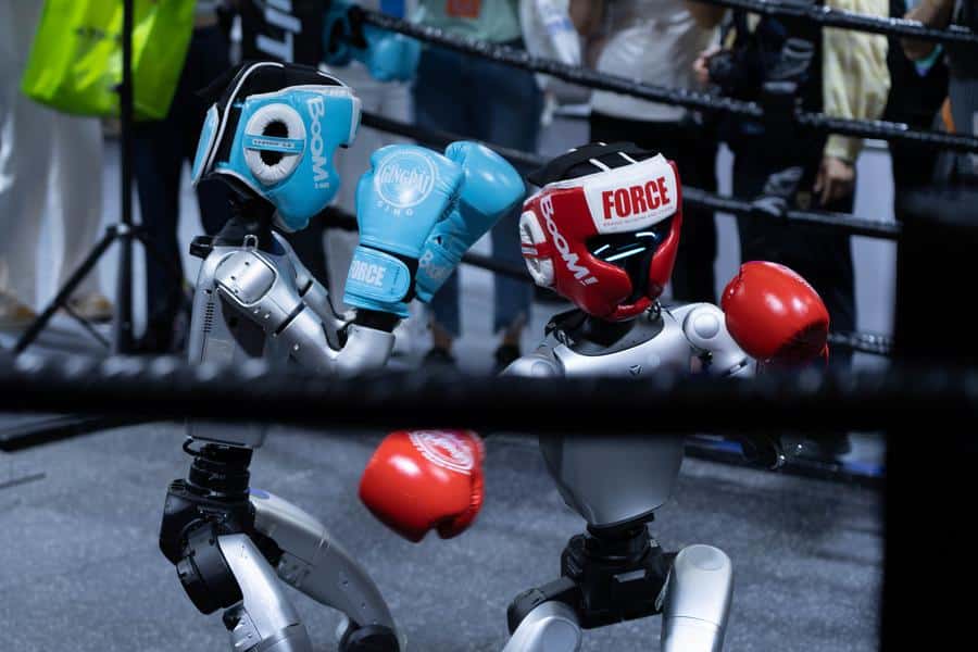 robot kickbox