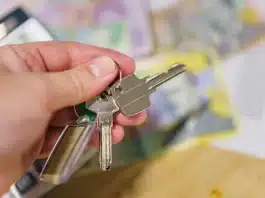 İstanbul'daki kira artışları ve barınma krizi, paylaşımlı evler ile mekânsal ayrışma sorunlarını tetikliyor.