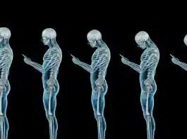 "Tech neck" nedir? Sürekli ekrana bakmanın yol açtığı 5 tehlike