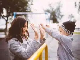 Çocuk eğitiminde övgü ve teşvik arasındaki fark nedir?