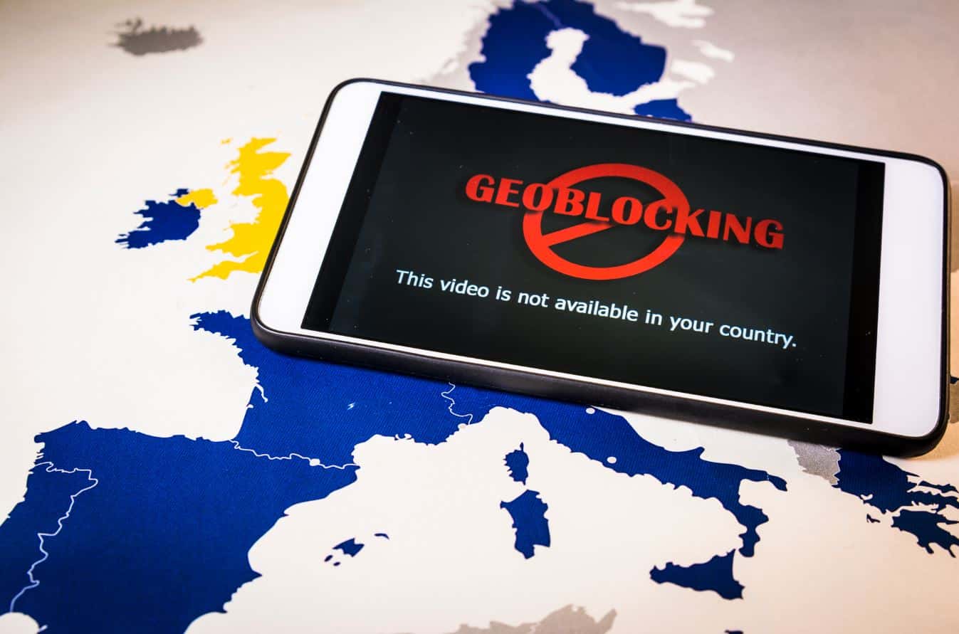 coğrafi olarak kısıtlanmış içeriklere (geo-blocking) erişmektir. Dijital yayın platformları (Netflix, Disney+, HBO Max gibi)