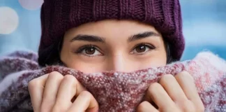 Kışın cilt bakımı: Cilt bariyeri koruması, nemlendirici ve kışın güneş kremi kullanımı üzerine bir konsept.