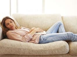 Prediyabet belirtileri: Yemek sonrası uyku basması, tatlı krizleri ve insülin direnci ile mücadele.