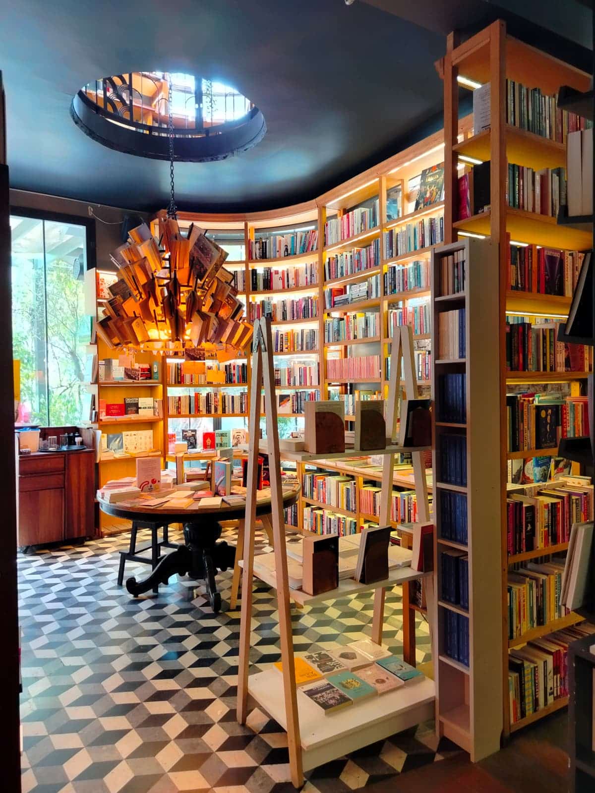 kitapevi zamanın yavaşladığı bir sığınak