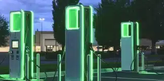 Elektrikli araç şarjında yeni düzenleme: Tarife değişikliği ve kredi kartı zorunluluğu Elektrikli araç şarjında yeni düzenleme ve tarife değişikliği: EPDK'nın hazırladığı kredi kartı zorunluluğu ve mobil şarj istasyonları taslağı.