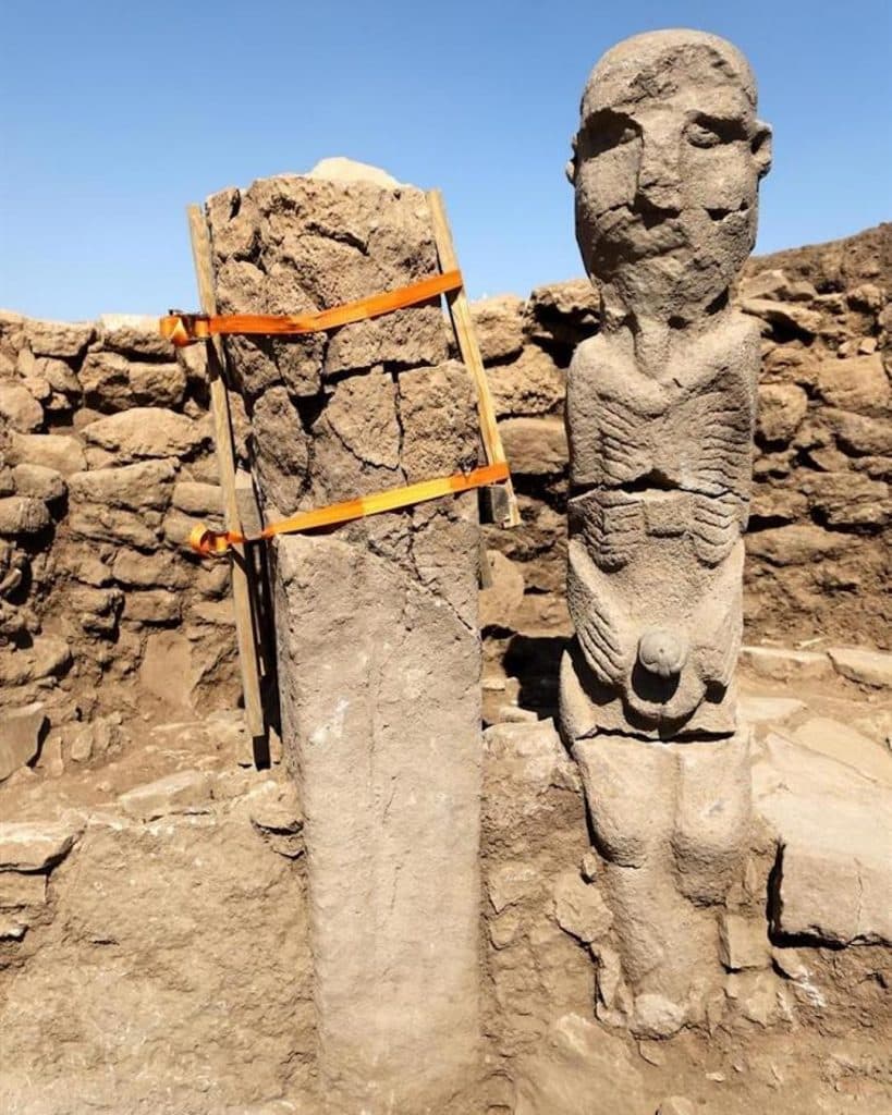 göbeklitepe Taşa kazınmış hayat çığlığı ve erekte figürler