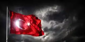 Mustafa Kemal'in Askerleriyiz!