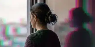 Menopoz yaşı nasıl geciktirilir? Menopozu hızlandıran 6 gizli tehlike Menopoz yaşı nasıl geciktirilir? uzman rehberi