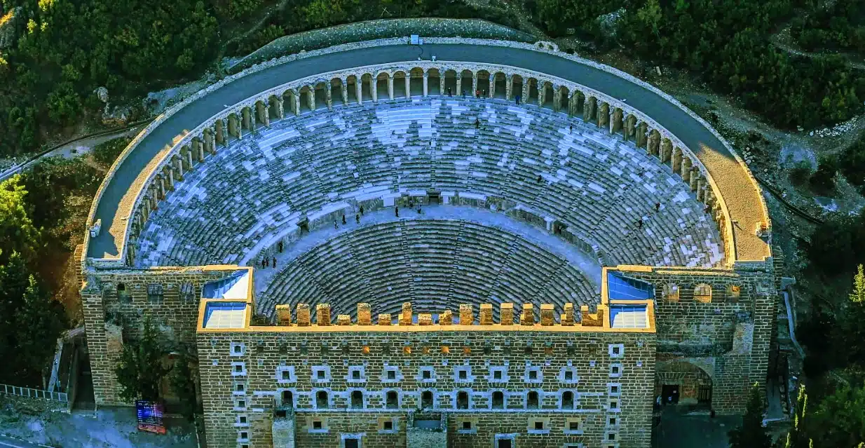 Aspendos Antik Tiyatrosu