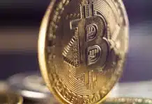 Bitcoin Boğa-Ayı Piyasası: Her İki Tarafın Şu Anda Savunduğu Argümanlar Bitcoin boğa ayı piyasası döngüsünde yükseliş ve düşüş trendlerini belirleyen küresel finansal argümanların özeti.