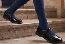 Kız Çocuk Diz Altı Çorap Modelleriyle Eğlence Adımlarda Başlasın Kız çocuk diz altı çorap koleksiyonu, renkli desenleri ve konforlu tasarımlarıyla çocuk kombinlerine neşe katıyor.