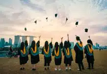İlk iş bulma süresi 14,2 ay: Diploma tek başına yetiyor mu? İlk iş bulma süresi merak edilen üniversite mezunları keplerini havaya atıyor