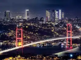 İstanbul’da ev değiştirmenin maliyeti: Kiracıyı bekleyen başlangıç masrafları İstanbul’da ev değiştirmenin maliyeti ve kiralık konut piyasasındaki güncel taşınma giderleri